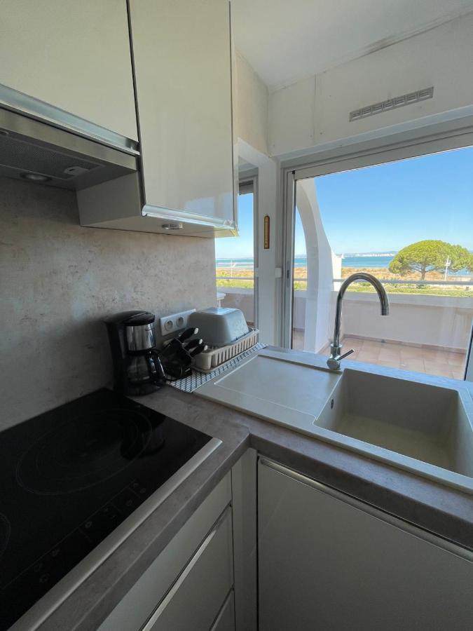 APPARTEMENT VUE MER Port Camargue 4 couchages résidence Le Flamant Le Grau-du-Roi Esterno foto