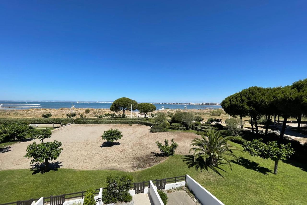 APPARTEMENT VUE MER Port Camargue 4 couchages résidence Le Flamant Le Grau-du-Roi Esterno foto