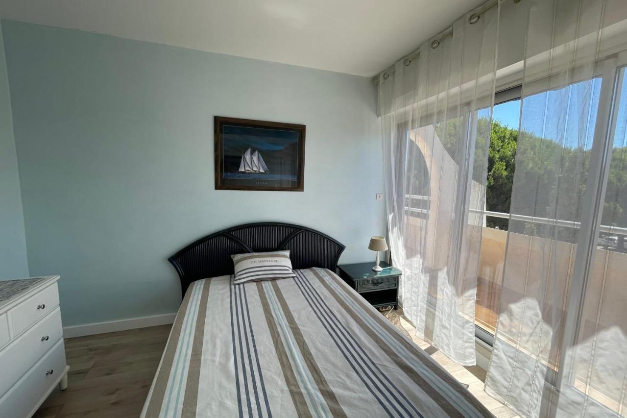 APPARTEMENT VUE MER Port Camargue 4 couchages résidence Le Flamant Le Grau-du-Roi Esterno foto
