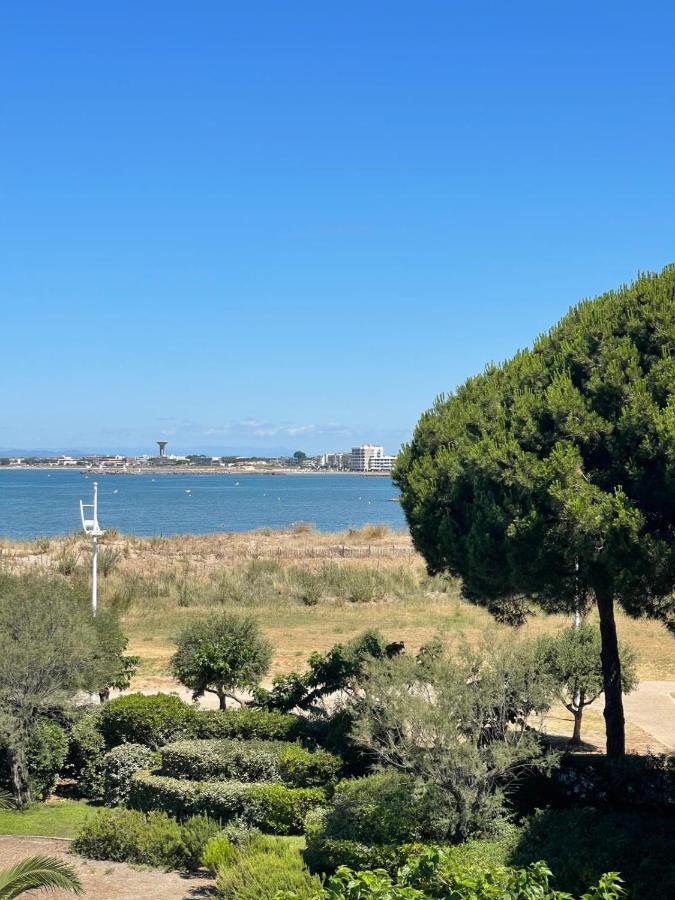APPARTEMENT VUE MER Port Camargue 4 couchages résidence Le Flamant Le Grau-du-Roi Esterno foto