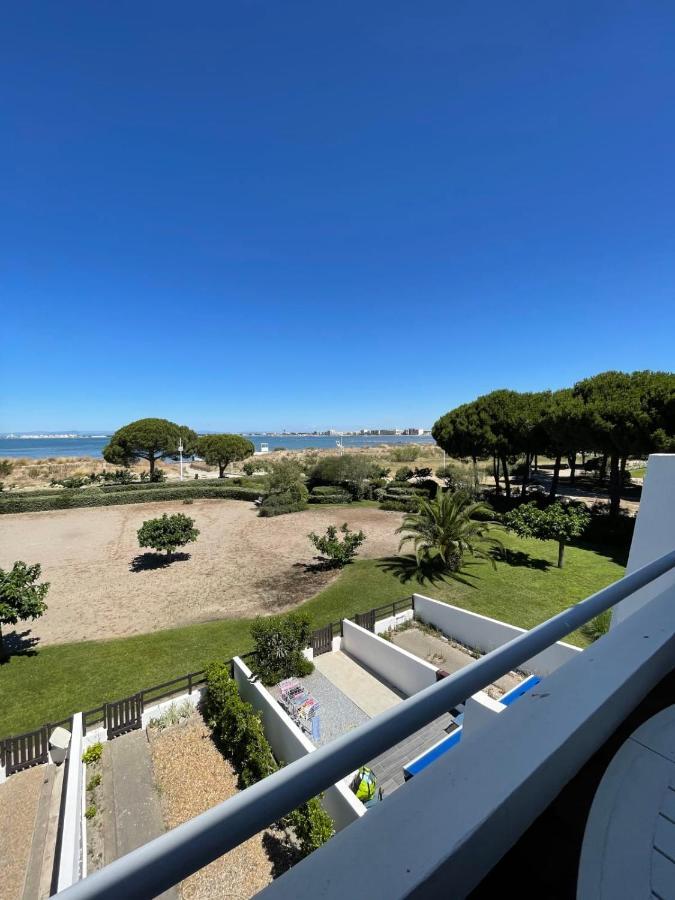 APPARTEMENT VUE MER Port Camargue 4 couchages résidence Le Flamant Le Grau-du-Roi Esterno foto