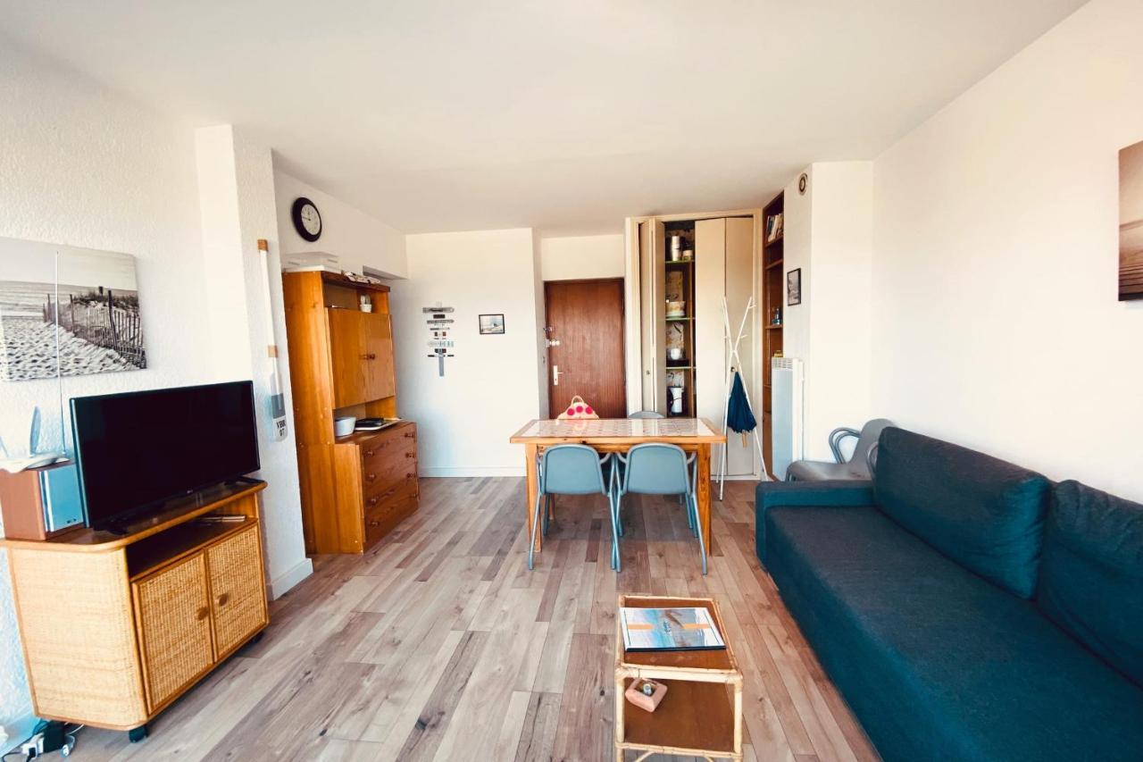 APPARTEMENT VUE MER Port Camargue 4 couchages résidence Le Flamant Le Grau-du-Roi Esterno foto